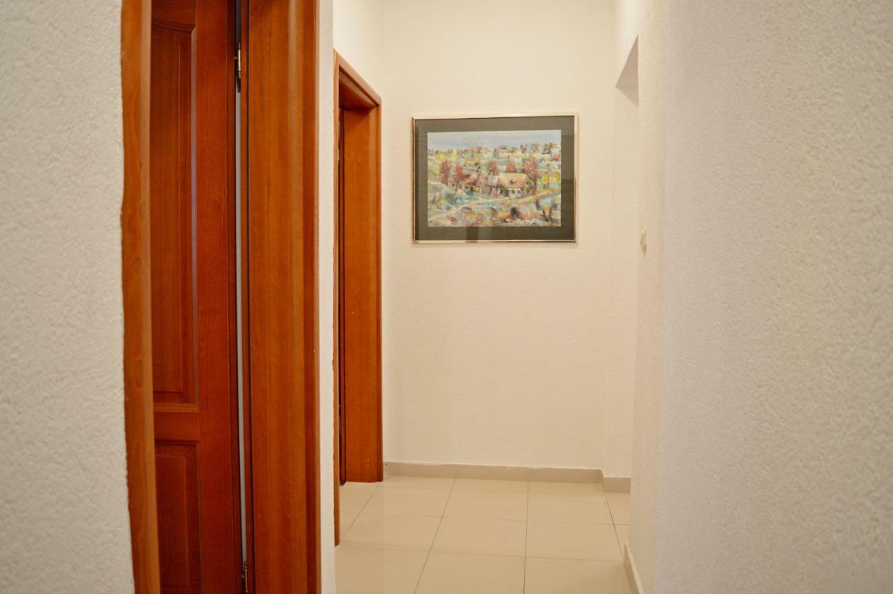 Apartments Macak Novalja Exterior foto
